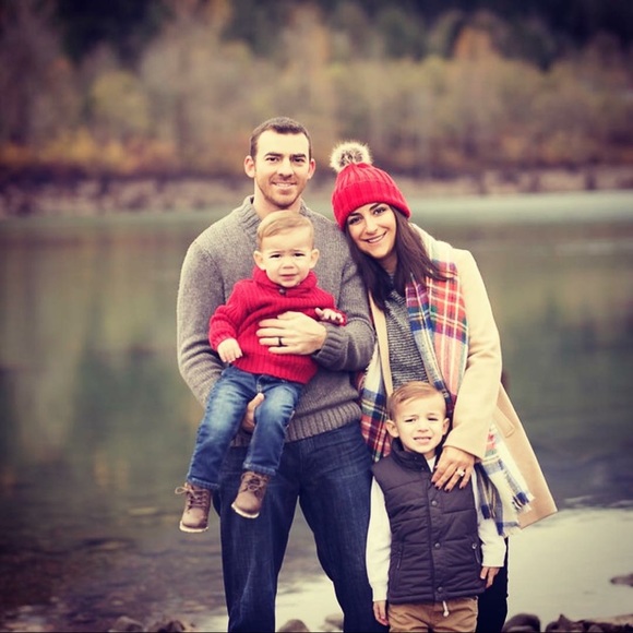 Meet your posher! - Picture 7 of 8